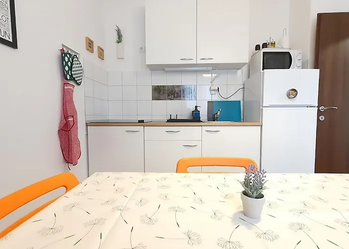 アパート By The Sea - 20158 *